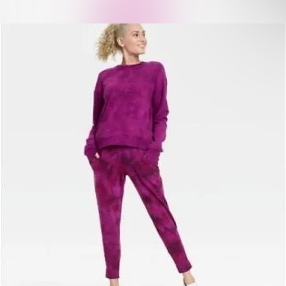 JoyLab Tie-Dye Lounge Set in Deep Magenta